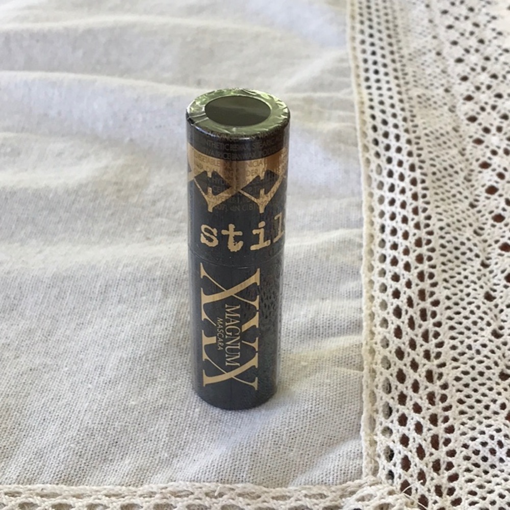 Stila Magnum mascara